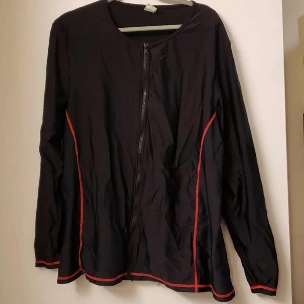 Black and red long sleeve full zip rash guard. - Picture 1 of 3